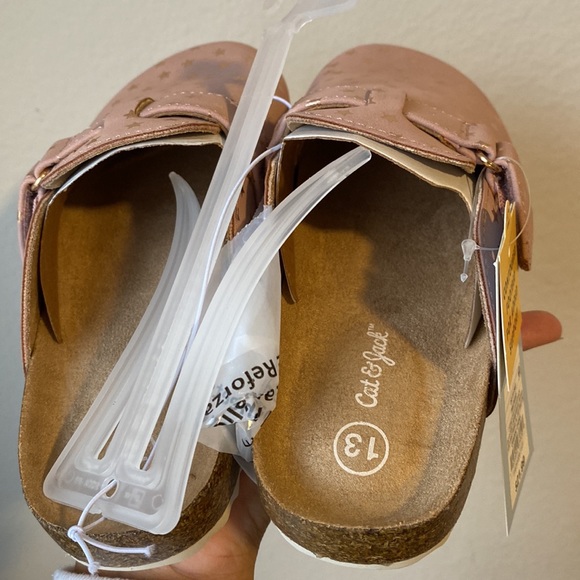 NWT Cat & jack girls slip ons size 13 - Picture 9 of 9